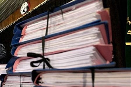 احکام و اسامی محکومان پرونده‌های قاچاق بیش از ۲۸۱ میلیون لیتر سوخت