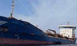 توقیف نفتکش خارجی با ۶میلیون لیتر سوخت قاچاق در دریای عمان/ بازداشت ۱۸ متهم + فیلم و تصاویر