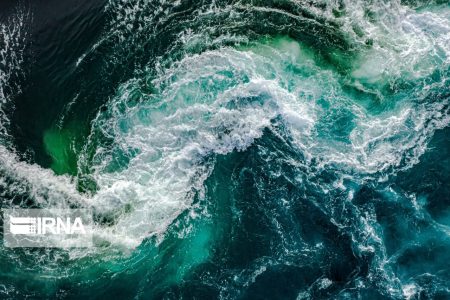 سرعت وزش باد در مناطق دریایی هرمزگان به ۶۰ کیلومتر بر ساعت می‌رسد