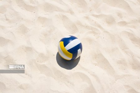 چهار تیم مرحله نهایی تور والیبال ساحلی بانوان کشور در قشم مشخص شدند