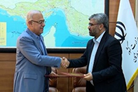 امضای تفاهم نامه رویداد ایران جان با استانداری هرمزگان