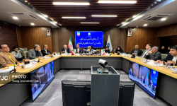 بی‌توجهی به سوخت یارانه‌ای و سیاست‌های ارزی، گردشگری و صادرات را زمین‌گیر کرده است