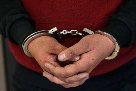 عامل آتش‌سوزی لودر راهسازی در میناب دستگیر شد