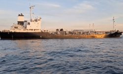 جزئیات توقیف نفتکش خارجی حامل سوخت قاچاق در خلیج فارس