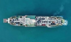 ممنوعیت تردد شناورهای مسافری و حمل خودرو از بندر چارک به کیش