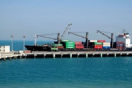 تخلیه و بارگیری بیش از ۹ میلیون تن کالا در بنادر قشم