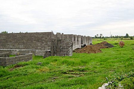 توقف تغییر کاربری غیرمجاز اراضی کشاورزی روستای پاتل ایسین بندرعباس