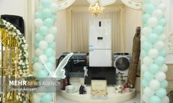 ۶۱ سری جهیزیه به نوعروسان کمیته امداد قشم اهدا شد