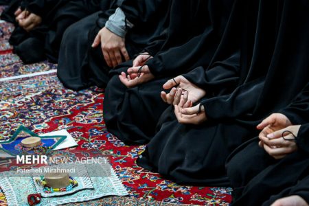 گزارش مهر از حضور پرشور نوجوانان در آئین معنوی اعتکاف میناب