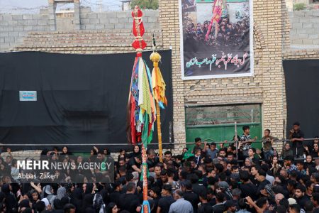 حماسه مینابی‌ها در پنجمین روز محرم با برگزاری آیین «علم پیغمبر»