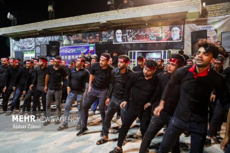 عزاداری سنتی مردم بندرعباس در سوگ سیدالشهدا علیه السلام