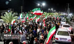 اجتماع مینابیها در حمایت از نظام همراه با عزاداری برای سیدالشهدا