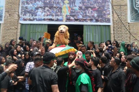 گزارش مهر از آیین عاشورایی «شیر و کتل» در میناب
