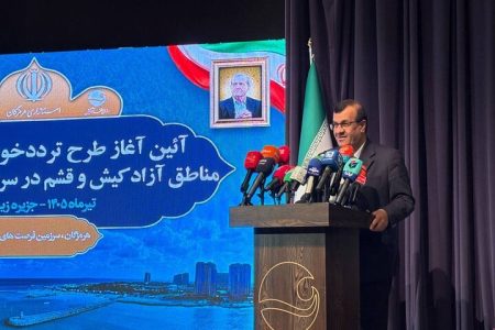 تردد خودروهای پلاک مناطق آزاد به استان‌های همجوار گسترش یابد