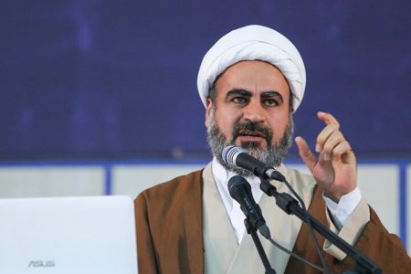 وحدت ملی مهمترین واجب در شرایط حساس کنونی است
