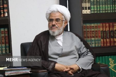 نوار ساحلی هرمزگان خط مقدم دفاع از کشور است