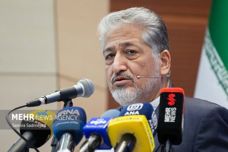 دانش‌آموزان بازمانده مدرسه میناب بورسیه شدند