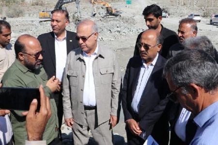 محورهای مواصلاتی هرمزگان باز است