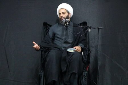 خون امام شهید ضامن ماندگاری مسیر حق است