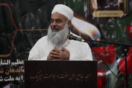 دعوت امام جمعه اهل سنت سیریک از مردم برای حضور در تشییع قائد شهید امت