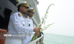 محل شهادت شهدای پرواز ۶۵۵ در خلیج فارس گلباران شد