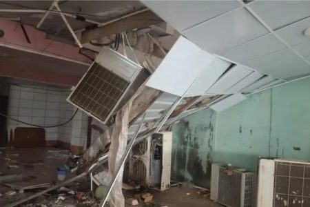 سقوط از ارتفاع در بندرعباس دو مصدوم برجا گذاشت