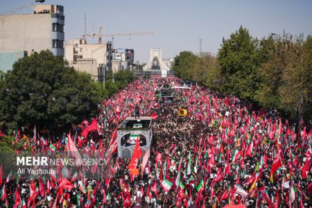حضور اهل‌سنت هرمزگان در آیین تشییع رهبر شهید انقلاب