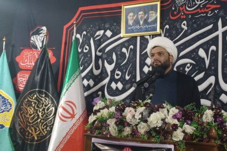 وحدت و صبر رمز عبور از توطئه‌های دشمنان است