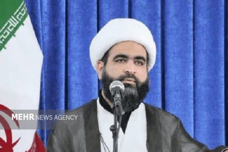 حل معضل بنزین با افزایش قیمت امکان‌پذیر نیست