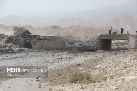 ترافیک روی پل گچین تا ۱۰ روز آینده برقرار می‌شود