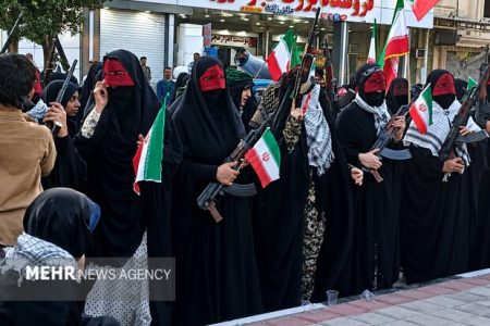 نبض زندگی و مقاومت در سیریک؛ قدرتمندترین پاتک به سردمداران استکبار