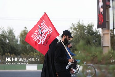 پیاده‌روی دلدادگان مکتب اهل بیت از شهر رودان تا امامزاده سید محمد