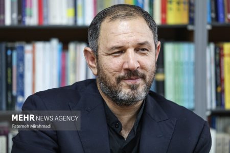 هرمزگان در خط مقدم جنگ اقتصادی قرار دارد