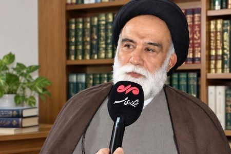 مردم ایران دشمن را به شکست وادار کرده‌اند