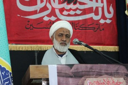 مسجد و مدرسه باید در کنار یکدیگر شبکه تربیتی محله را شکل دهند